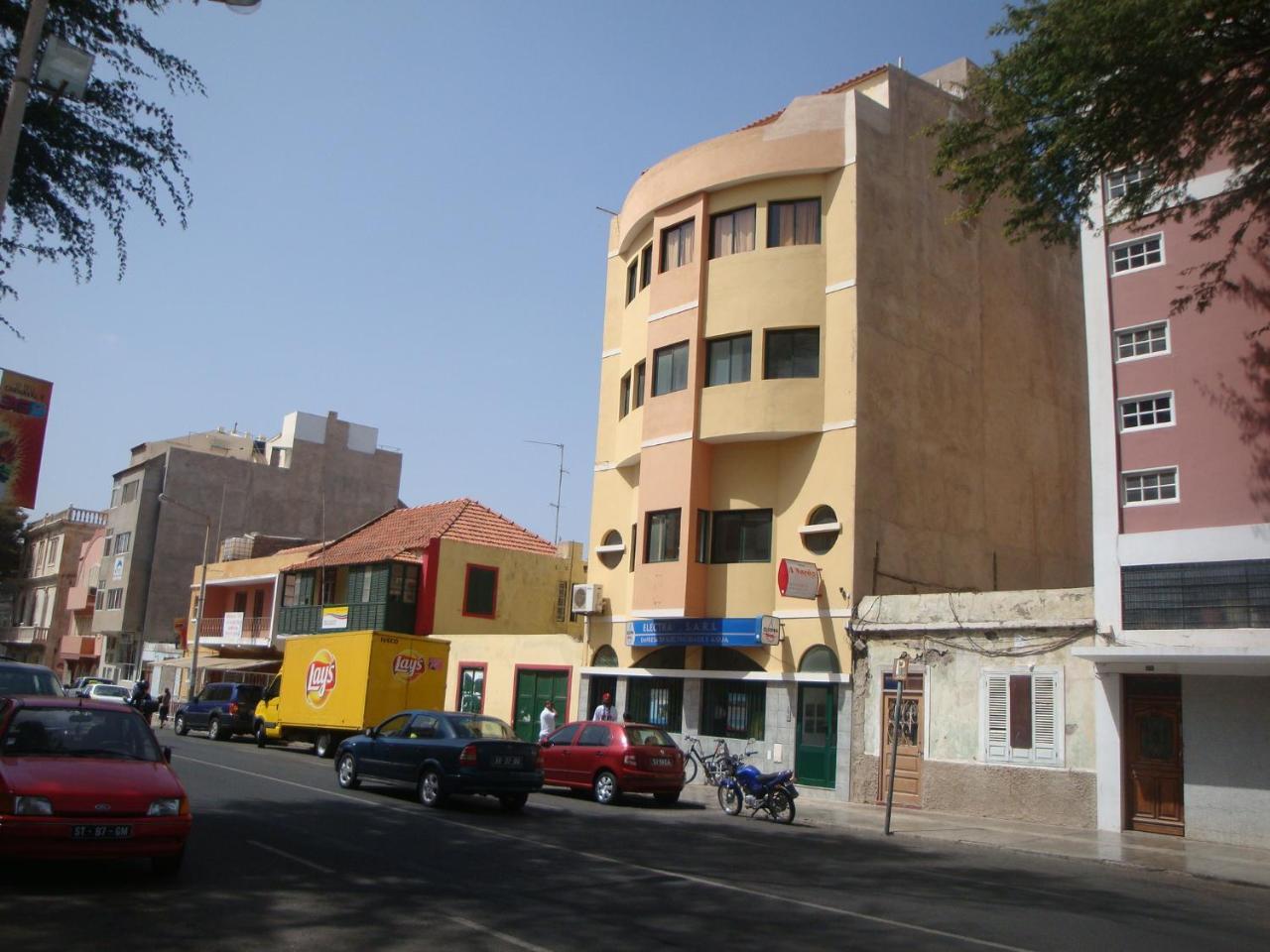 Appartamento Avenida Dr Baltazar Lopes Da Silva 33A Mindelo Esterno foto
